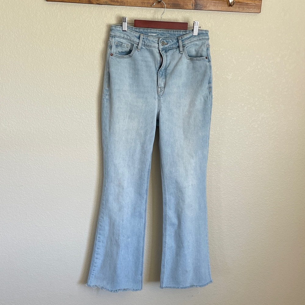 Old Navy High Waist Light Blue Flared Jeans 10 High-Rise Castor Denim Basic